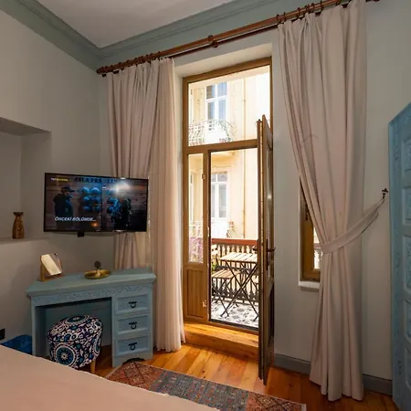 O'pera Okanli Aparthotel