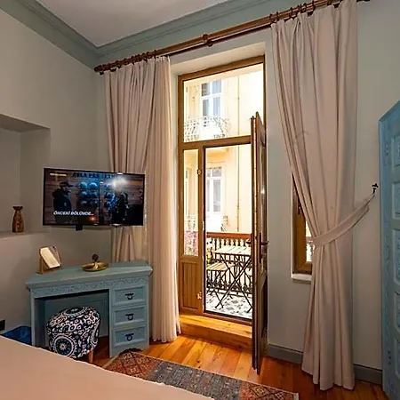 Apart Otel O'pera Okanlı 4*