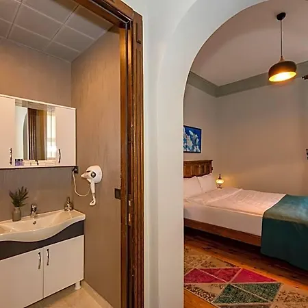 O'pera Okanlı Apart Otel İstanbul