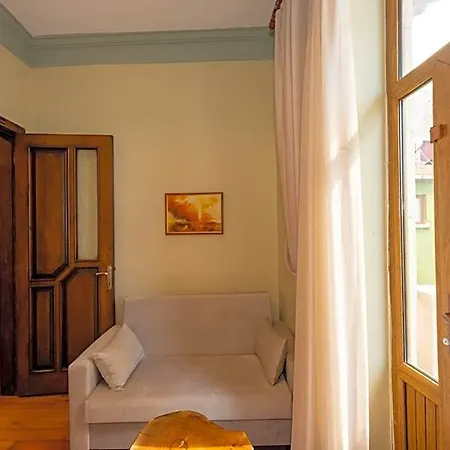 O'pera Okanlı İstanbul