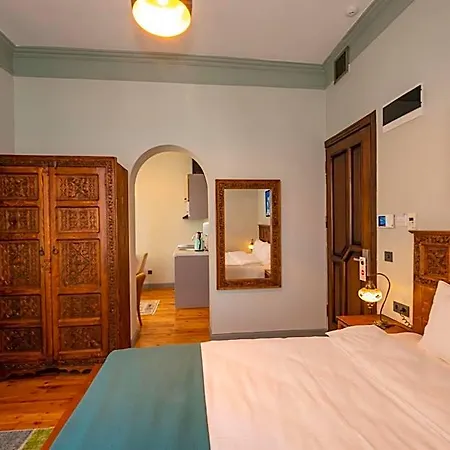 O'pera Okanlı Apart Otel