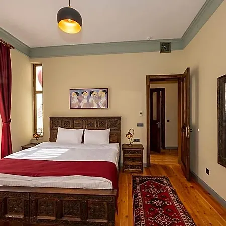 O'pera Okanlı Apart Otel 4*