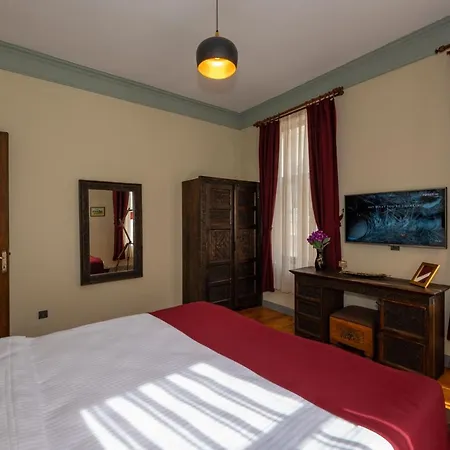 O'pera Okanlı 5*
