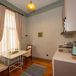 O'pera Okanli Hotel apartamentowy 5*