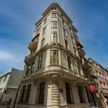 O'pera Okanli Istanbul