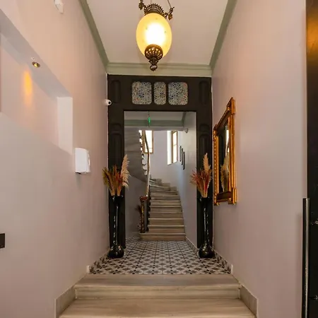 O'pera Okanli Aparthotel