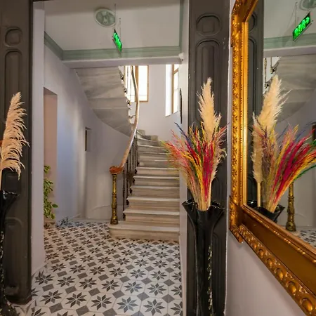 O'pera Okanli Aparthotel