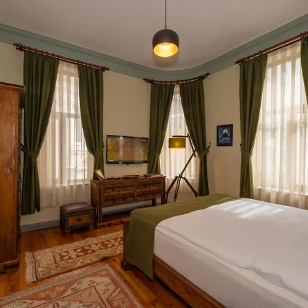 O'pera Okanli Istanbul